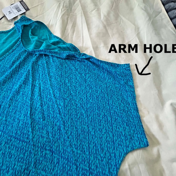 TOP, COLD SHOULDER, BLUE & TEAL, SIZE 3X, LONG LENGTH, VEE NECK, CAP SLEEVES, - Picture 9 of 9